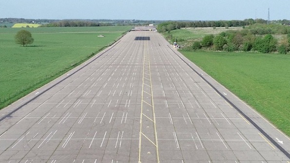 VBovingdon Airfield 