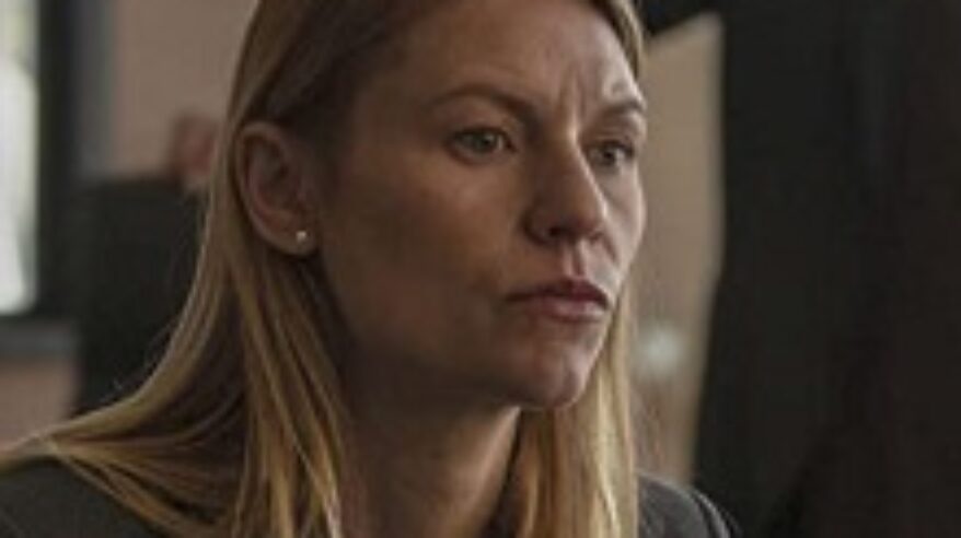 Claire Danes films Apple’s Essex Serpent