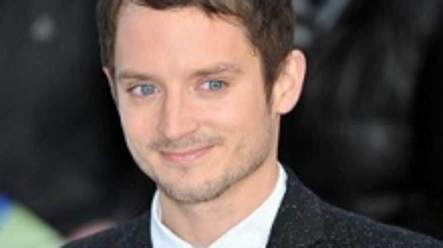 Elijah Wood filming in Wales