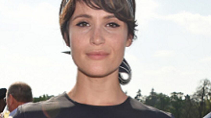 Gemma Arterton to star in Summerland